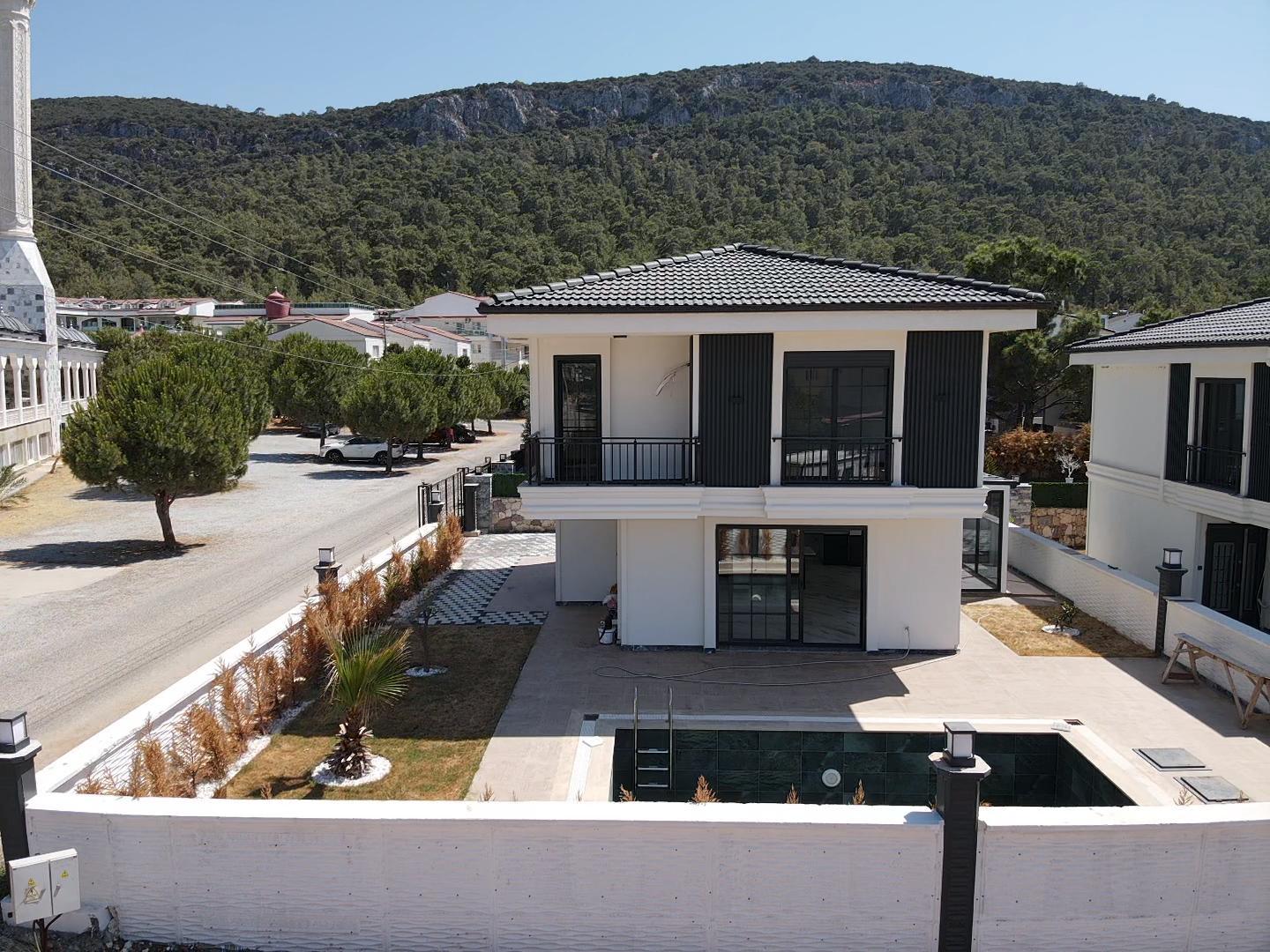 WhatsApp Image 2024-08-23 at 15.05.34 (1)